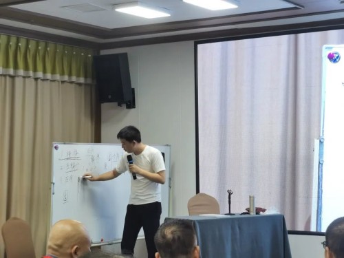 紅杏林中醫(yī)畫圖講解 紅杏林中醫(yī)畫圖講解