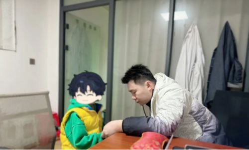 孫醫生給小患者看病 孫醫生給小患者看病