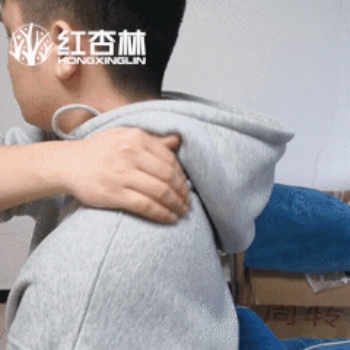 捏肩井穴 捏肩井穴